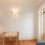 Rent 4 bedroom apartment in Coimbra