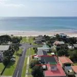 Rent 4 bedroom house in Whangamata