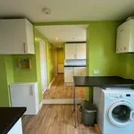 Rent 4 bedroom flat in East Of England