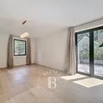 Maison de 626 m² avec 6 chambre(s) en location à Uccle