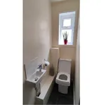 Rent 6 bedroom flat in Nottingham