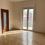 Rent 3 bedroom apartment of 100 m² in Portici