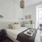 Rent a room in lisbon