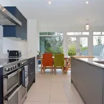 Rent 4 bedroom house in Belfast