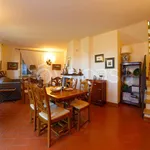 Rent 4 bedroom house of 125 m² in Cetona