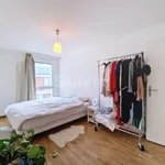 Rent 5 bedroom apartment of 94 m² in Genève