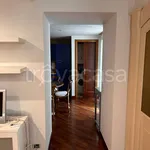 Rent 4 bedroom apartment of 60 m² in Bari