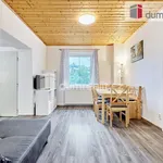 Pronajměte si 3 ložnic/e byt o rozloze 74 m² v Jáchymov