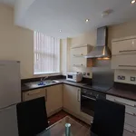 Rent 2 bedroom flat in Leicester