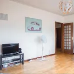 Rent 1 bedroom apartment of 60 m² in porto