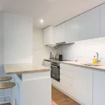 Rent 1 bedroom apartment of 50 m² in lisbon