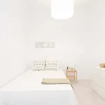 Rent a room in Madrid