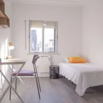 Rent a room of 75 m² in madrid