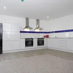 Rent 8 bedroom flat in South West England