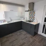 Rent 2 bedroom house in Hull