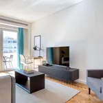 Rent 4 bedroom apartment of 94 m² in Lisbon