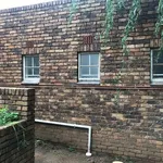 Rent 1 bedroom apartment in Johannesburg