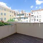 Rent 2 bedroom apartment of 136 m² in Lisboa