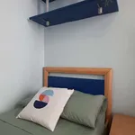 Rent a room in milan