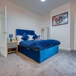 Rent 4 bedroom flat of 76 m² in Birmingham