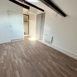 Appartement de 32 m² avec 2 chambre(s) en location à CUERS