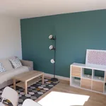 Rent 1 bedroom apartment of 27 m² in Paris