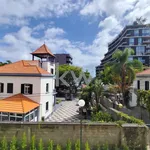 Rent 2 bedroom apartment of 89 m² in Funchal