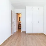 Alquilo 4 dormitorio apartamento de 150 m² en Madrid