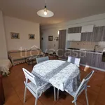 Rent 3 bedroom apartment of 75 m² in Lazise