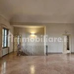 Rent 4 bedroom apartment of 200 m² in Parma