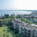 Affitto 2 camera appartamento di 55 m² in Desenzano del Garda