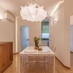 Rent 3 bedroom apartment of 70 m² in Roma