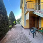 Rent 4 bedroom house of 80 m² in Castelnovo di Sotto