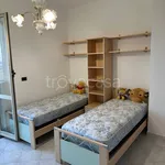 Rent 4 bedroom apartment of 130 m² in Grotteria