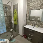 Rent 2 bedroom apartment of 55 m² in Florence