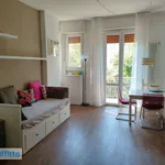 Rent 2 bedroom apartment of 55 m² in Florence