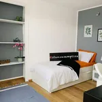 Rent a room in turin