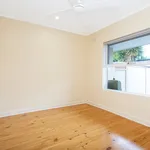 Rent 2 bedroom apartment in Collinswood