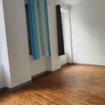 Rent 3 bedroom apartment of 68 m² in Pauillac