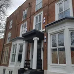 Rent 4 bedroom flat in North West England