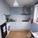 Rent 4 bedroom flat in Aberdeen