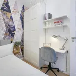 Rent 7 bedroom apartment in Lisbon