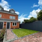 Rent 4 bedroom house in East Midlands