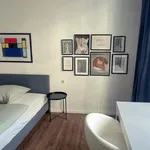 Rent a room of 120 m² in Berlin