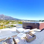 Rent 7 bedroom house of 1000 m² in Marbella