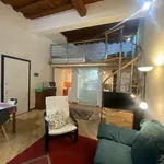 Rent 1 bedroom apartment of 35 m² in Florence