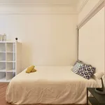 Rent a room in lisbon