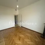 Affitto 3 camera appartamento di 85 m² in Turin