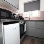 Rent 1 bedroom apartment of 32 m² in Cardiff