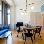 Rent 1 bedroom apartment of 667 m² in vienna